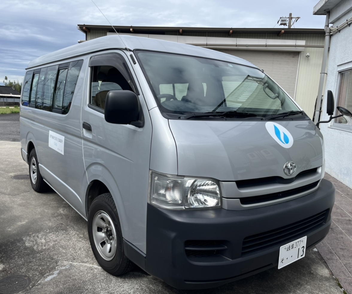 ご自宅から作業場までの送迎サービス